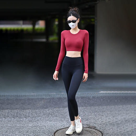 Beemen秋季新款瑜伽服女长袖 固定一体杯镂空背部显气质下围紧承托好 健身瑜伽外穿两用 商品图4