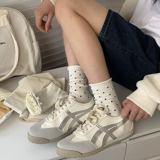 🌞19.9元到手10双‼️劲爆福利🌟【到手10双】早秋小白袜组合！！👏赶快入秋叭！！无法抗拒的小白袜组合 😜 又又又被我挖到了！小白袜YYDS，超软糯，超级好穿  商品图6