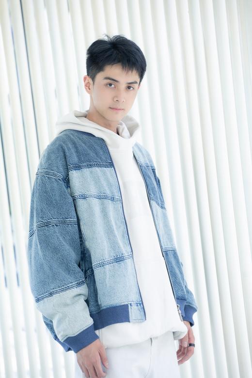 S435872071拼接牛仔夹克 商品图0