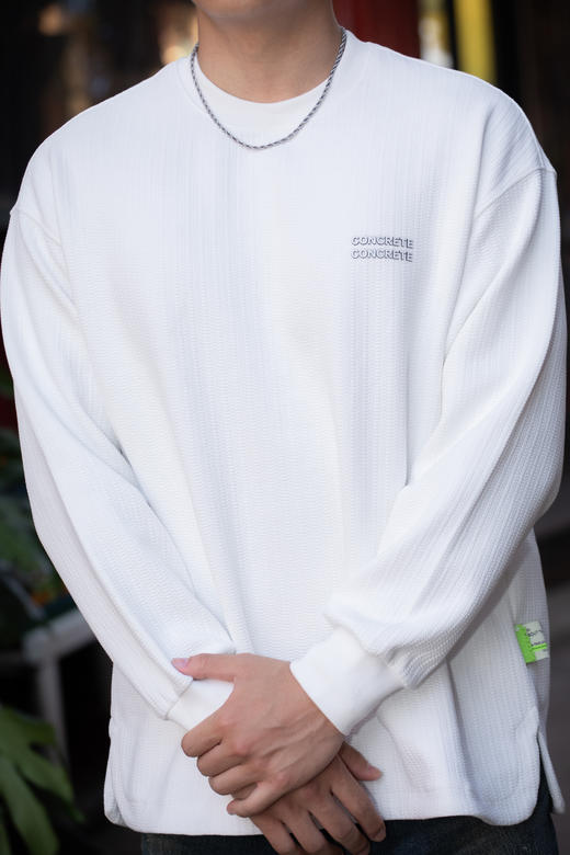 E432564223纯色圆领卫衣 商品图1