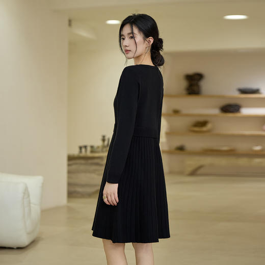 奢姿大码女装2025夏季减龄钉珠圆领连衣裙胖妹妹假两件针织裙子9853890651 商品图3