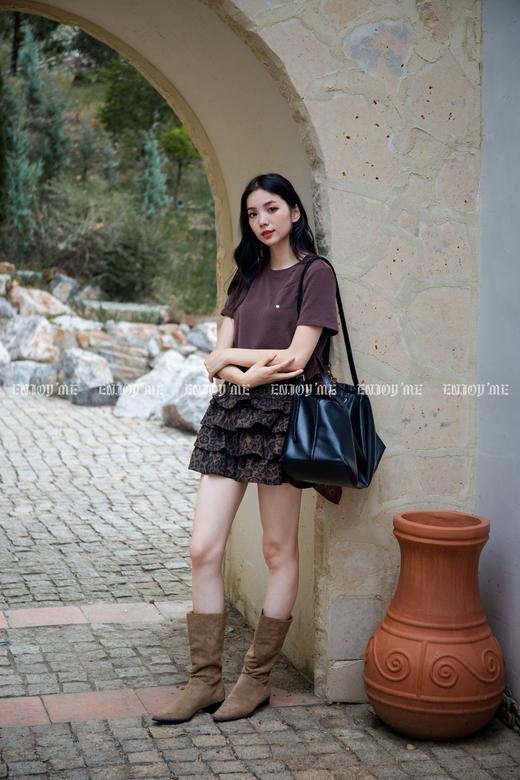 【门店同款】ENJOY秋季“城市与旷野”丝巾百搭T恤 164899358 商品图1