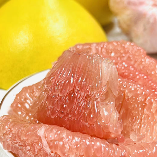 三红蜜柚     红心蜜柚 手提礼箱装 1箱4个约8斤 商品图1