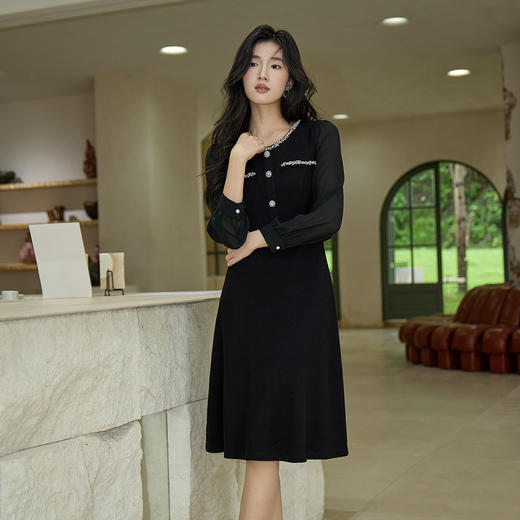 奢姿大码女装2025秋季胖妹妹时尚减龄水钻装饰气质圆领拼接连衣裙9953869911 商品图4