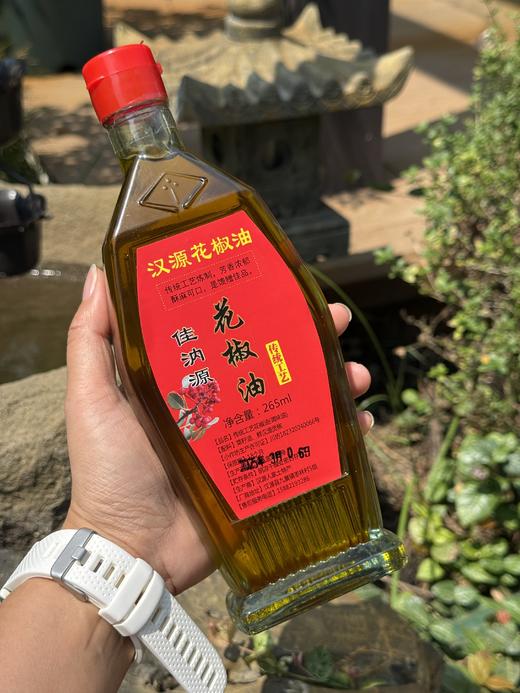 【生态花椒油】一瓶265ml 汉源贡椒与生态非转基因菜籽油的结合 火温油温一切刚刚好！ 商品图0