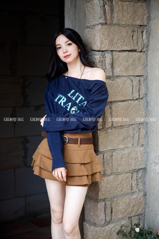 【门店同款】ENJOY秋季“浮光织影”设计感斜肩T 164899382 商品图1