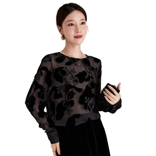 QS2025早秋新款烧花真丝丝绒休闲T恤女时尚轻奢显瘦圆领长袖1861 商品图4