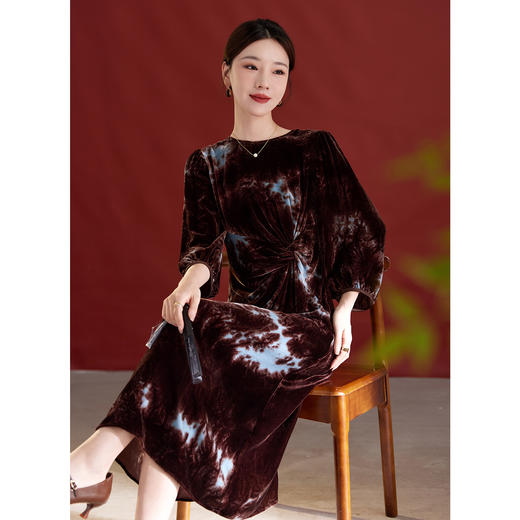 QS法式拼色晕染花卉真丝丝绒连衣裙女秋季新款优雅轻奢中长裙女1373 商品图3