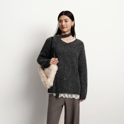 森马毛衣女冬围巾蕾丝V领绞花宽松2025新款慵懒优雅小性感套头衫 商品图2