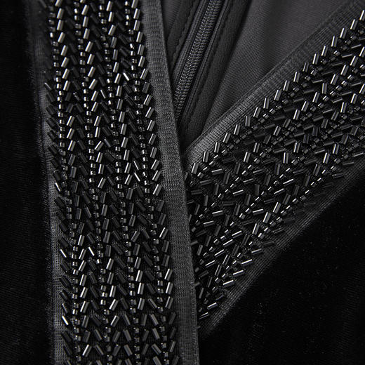 「高货wl」全新升级【铂金会员349/天猫469/差价120】(04054)洛诗琳轻奢重工钉珠金丝绒连衣裙2025秋季气质收腰大摆裙 商品图2