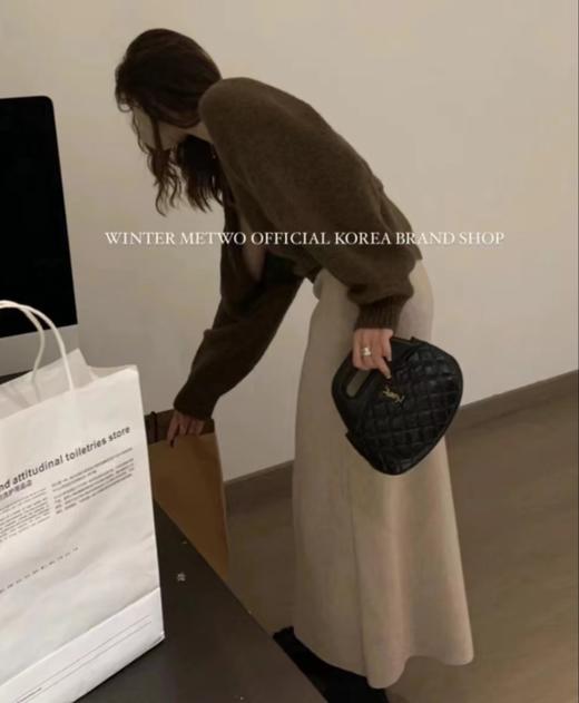 老米优品🎈3-5天！ 《软糯限定 . 羊绒感面膜裙》软糯糯，仿羊绒质感，针织半身裙，松弛慵懒~Q250903A 商品图1