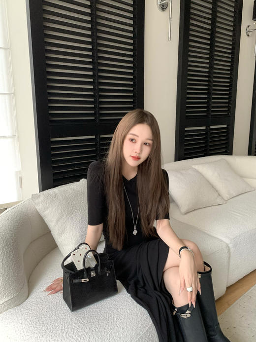 Read Nameless/黑色中袖气质长裙  2025/9/4 商品图14