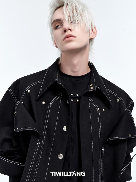 TIWILLTANG启世录“纤裕制焕”黑色异形可拆卸铆钉工装夹克套装 商品图2