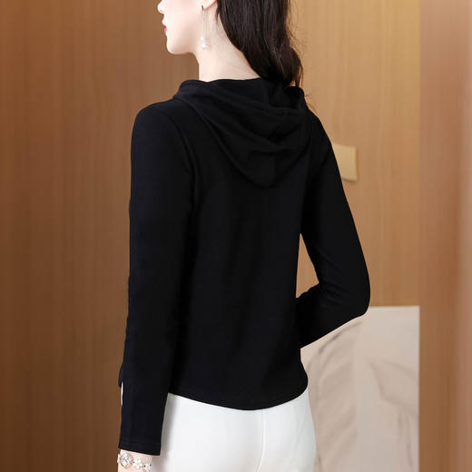 KQL 355H8300连帽正肩长袖T恤修身显瘦休闲上衣 商品图3