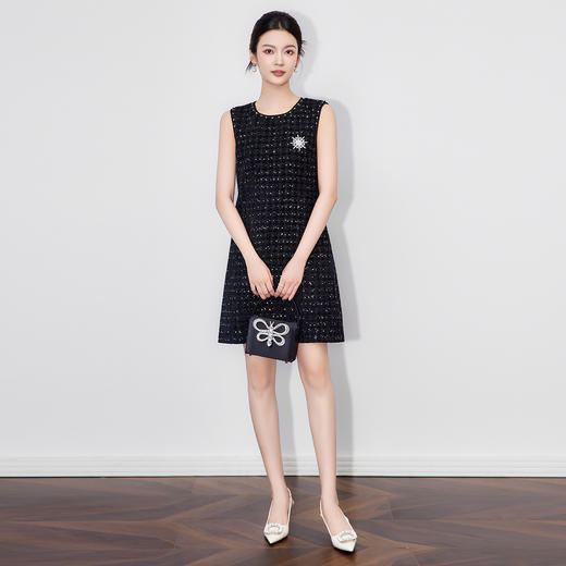 「高货wl」全新升级【铂金会员358/天猫479/差价121】(03906)洛诗琳轻奢小香风连衣裙2025秋季粗花呢无袖收腰背心裙女 商品图0