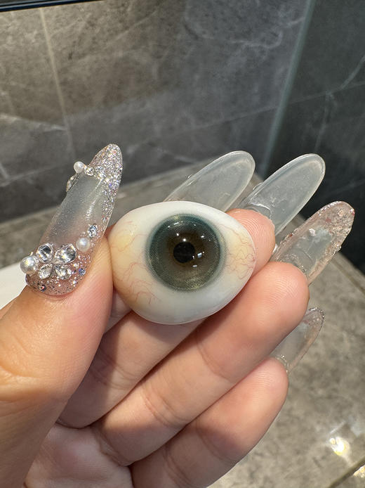 NAN 苔雾小夜曲 月抛 两片 14.2mm 参考着色 13.5mm 基弧 8.7 含水 43% 新锐国货 商品图4