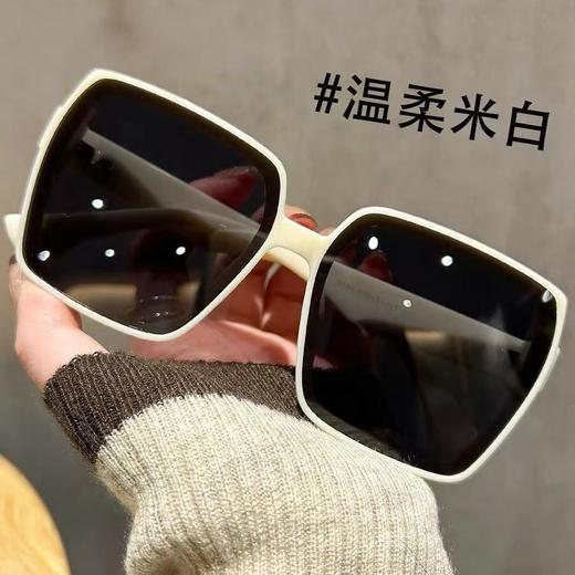 【新款TR90偏光太阳镜】女士方形墨镜 时尚街拍欧美个性太阳镜 国庆假期出行  商品图2