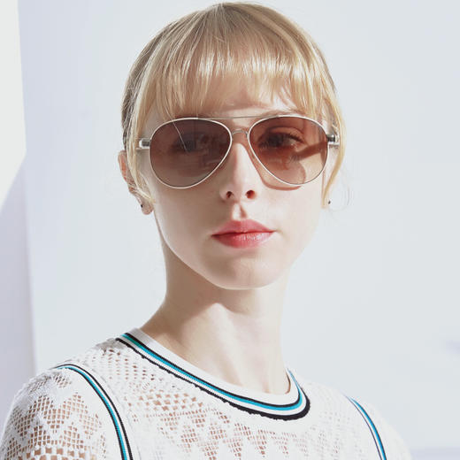 7750779074510 卡尔文克雷恩Calvin Klein CK休闲复古飞行员系列轻奢墨镜男女款高清驾驶太阳镜CK1209SA 商品图2