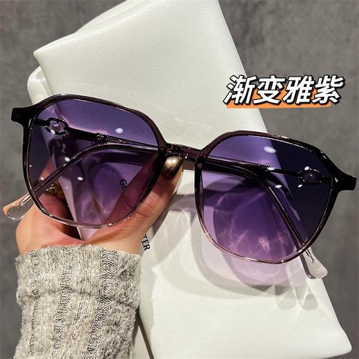 【复古红框墨镜】女式新款显脸小防紫外线偏光太阳眼镜近视 国庆五一假期出行  商品图9