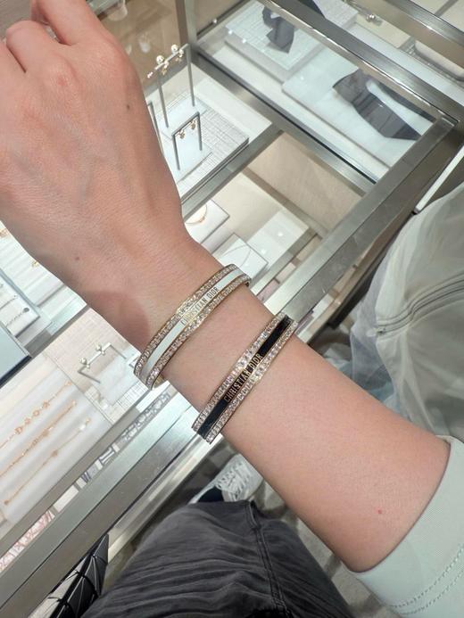 迪奥 双排方钻珐琅字母手镯（XK） 商品图3