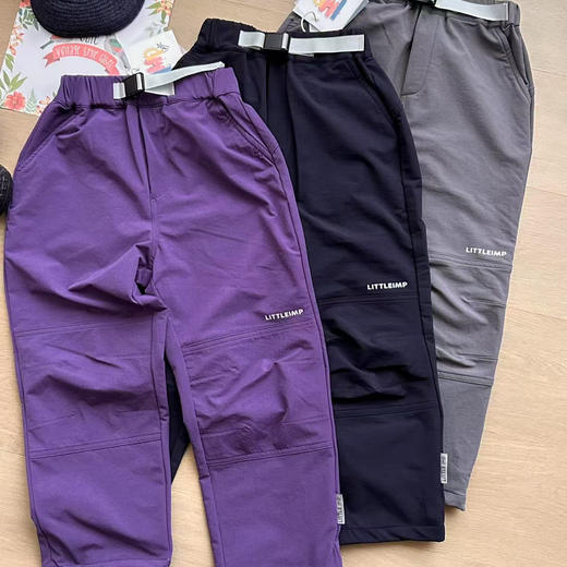 2025秋季新款 ！男女童山系防水超轻彩壳弹力休闲工装裤！三色入！ 商品图0