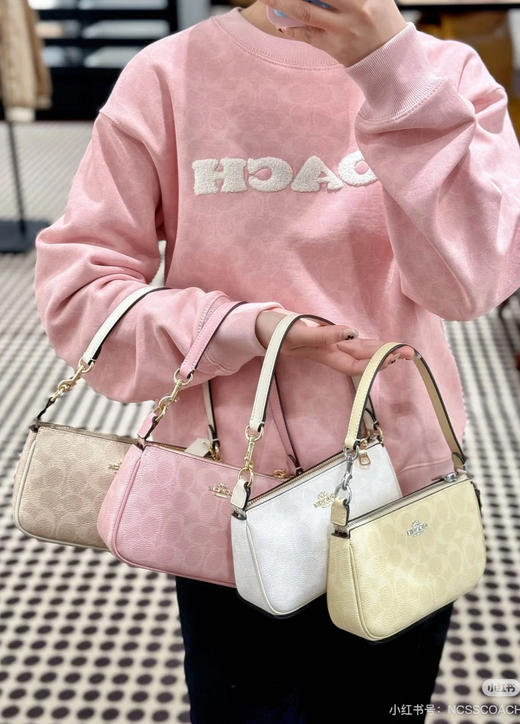 新增老花开衫、短款毛衣~🧨coa*ch热门爆款上线🔥贸易公司渠道❗️超级低价拼手速抢！【27款蔻驰情侣卫衣合集】古力娜扎同款！原价都是1-3k的售价！今天全部换季福利秒❗️ 商品图12