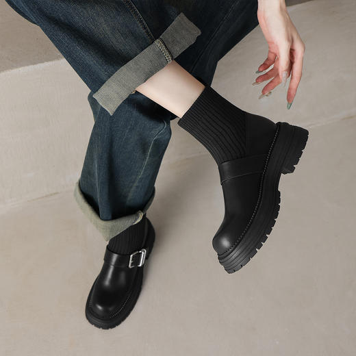 阿么手工女鞋厚底复古袜靴英伦风2025新款皮带扣弹力靴显瘦4.5CM 商品图2