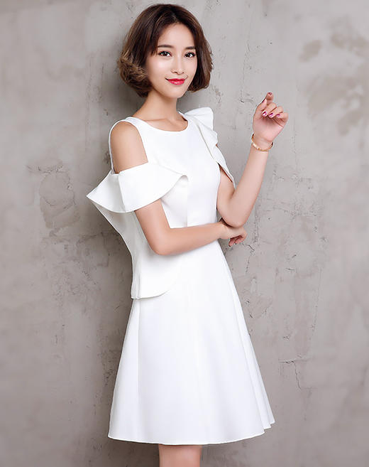 OLrain欧芮儿夏日度假风白色连衣裙轻盈仙女裙 商品图3