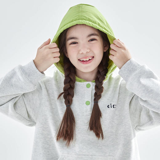 cicochild25冬季新款中大女童异质拼接连帽卫衣内里磨绒运动外套 商品图1
