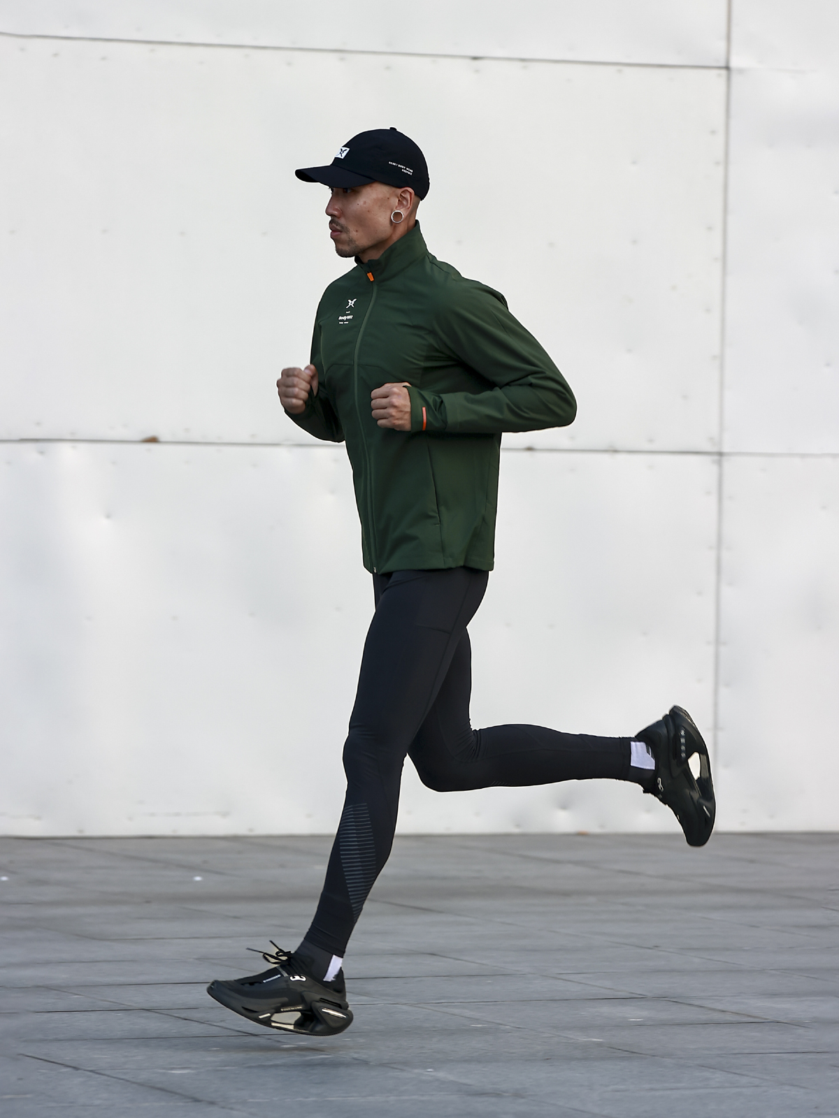 BODYWIT刺客男抓绒跑步风衣