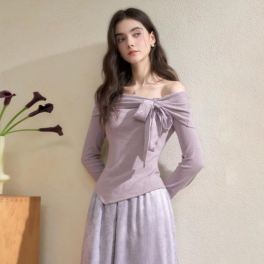 西遇法式温柔套装女秋季新款蝴蝶结针织T恤搭半身裙两件套V3051284 商品图2