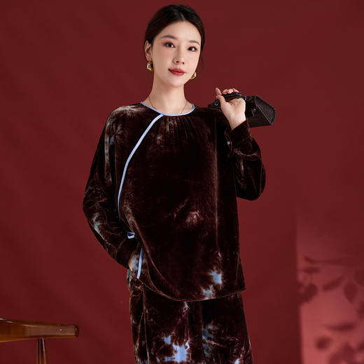 QS真丝丝绒烧花上衣女高级极简扎染秋季百搭显瘦圆领桑蚕丝长袖1807 商品图3