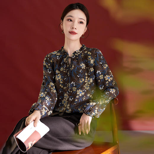 QS真丝桑蚕丝拼接双绉圆领轻奢上衣女100%桑蚕丝宽松秋季新款1765 商品图3