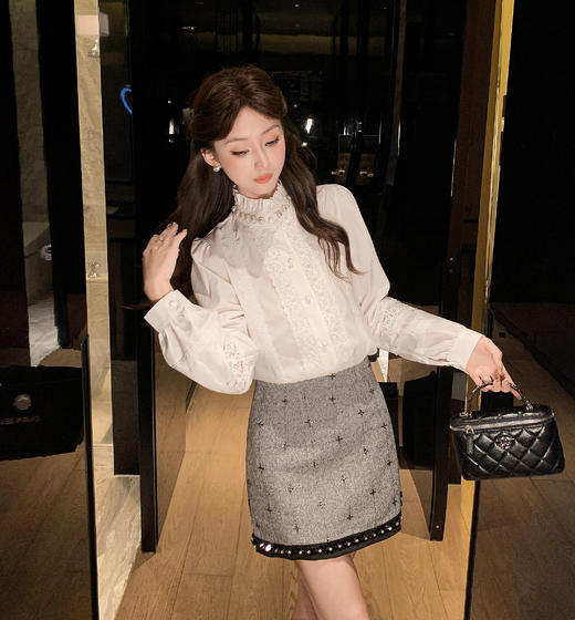 张心子【奶油慕斯】半高领通勤名媛风钻边衬衫上衣 U2509036 商品图5