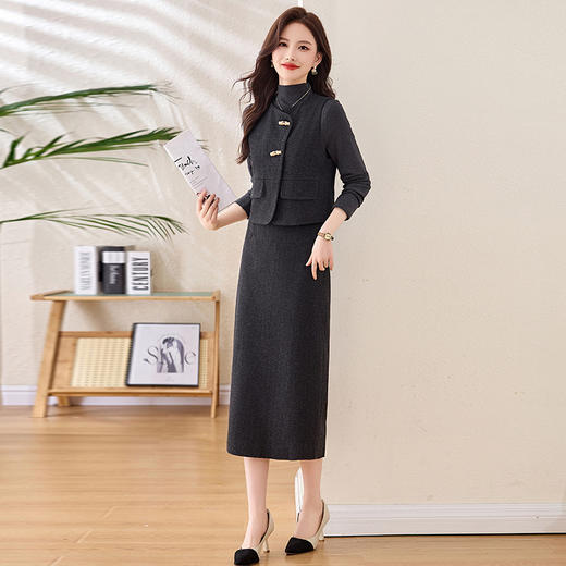 HR MEIQIN5502都市风马甲套装时尚修身法式洋气减龄半身裙三件套 商品图3