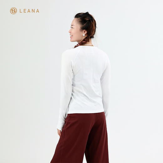 LEANA【无缝长袖】秋裸感立体修身长袖透气圆领瑜伽跑步运动上衣LN42002无胸垫 商品图6