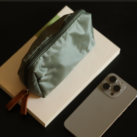 「 拾翠洗漱包 」              * 可付邮费或者随单发出， 随单发出到货退邮费