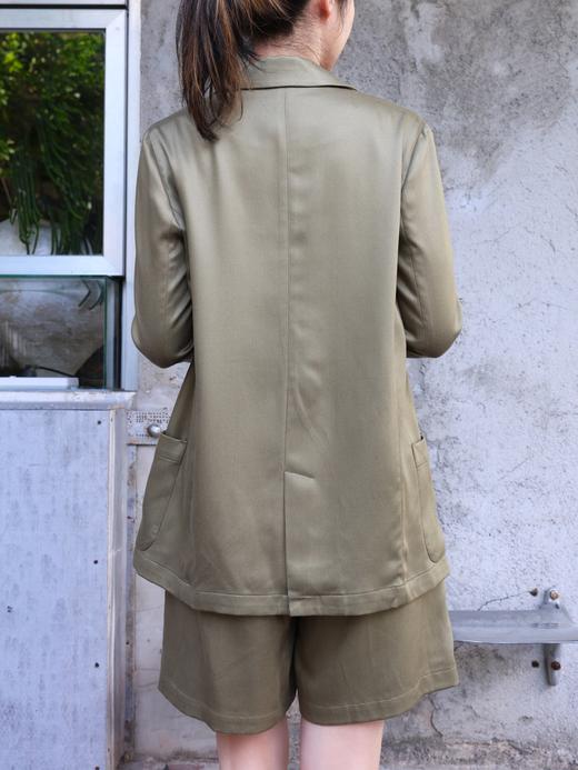 TYNVIE七分袖前开式无里西装外套 - 军绿色 商品图6