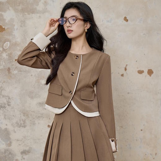 奢姿大码女装2025秋季时尚撞色边饰圆领两件套胖妹妹气质减龄套装9953935190AB 商品图1