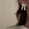 小香 黑字母白丝带蝴蝶结耳钉（XK） 商品缩略图5