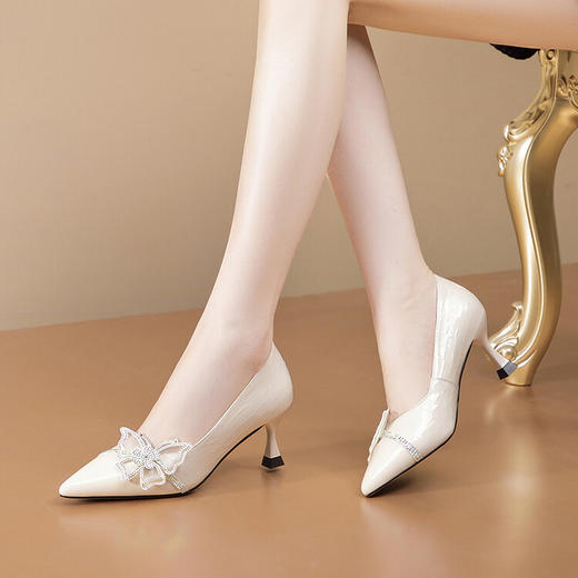 【预售5天】真皮细跟单鞋漆皮水钻蝴蝶结瓢鞋尖头浅口优雅旗袍通勤气质高跟鞋JLD&858-3 商品图2