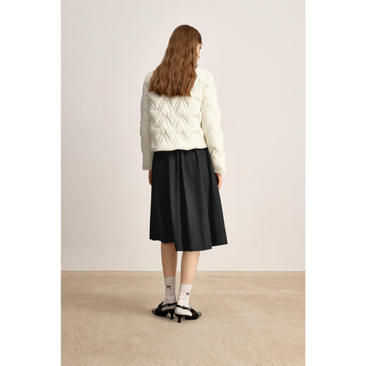 【商场同款】诗凡黎圆领小香风羽绒服2024冬新款短款女3FA680251R 商品图4