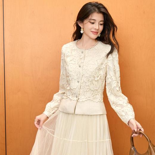 「自」全新升级【铂金会员220/天猫289/差价69】(11341)洛诗琳蕾丝拼接刺绣上衣2025秋季法式小香风假两件衬衫女 商品图1