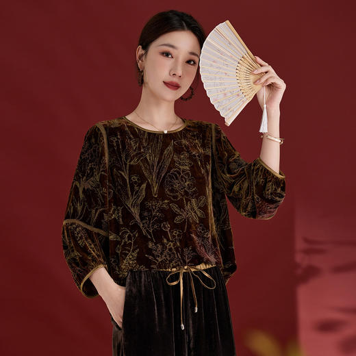 QS源头工厂真丝丝绒秋季新款时尚女装轻奢拼接撞色设计感桑蚕丝小衫 商品图1