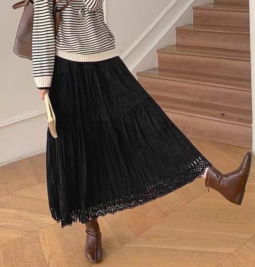 欧货尝鲜 复古烧花老钱风鹿皮绒显瘦大摆半身裙 商品图4