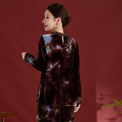 QS真丝丝绒拼接扎染上衣女100%桑蚕丝半高领宽松秋季新款小衫1877 商品图3