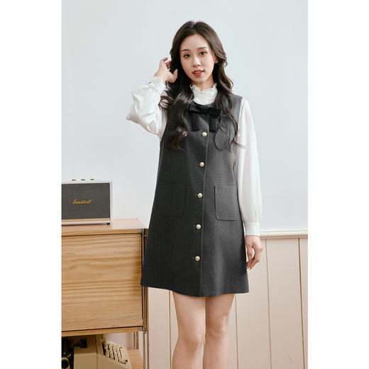 【商场同款】【灰天鹅】诗凡黎年会无袖毛呢连衣裙2025春新款中长裙小香风薄款3G2190703 商品图3