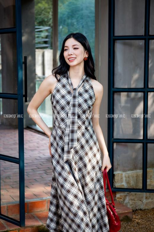 【门店同款】ENJOY秋季“浮光织影”游牧格纹两件套 165443977 商品图4