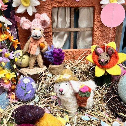 北京仓｜Felt So Good-Reilly the Rabbit Easter-勤劳小兔子 瑞利 羊毛毡 挂件［英国设计师］ 商品图1