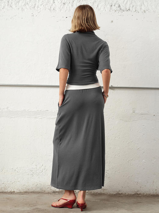 TR她热 随性优雅 灰色弹力百搭小高领斜肩T恤抽绳直筒半裙套装 商品图2